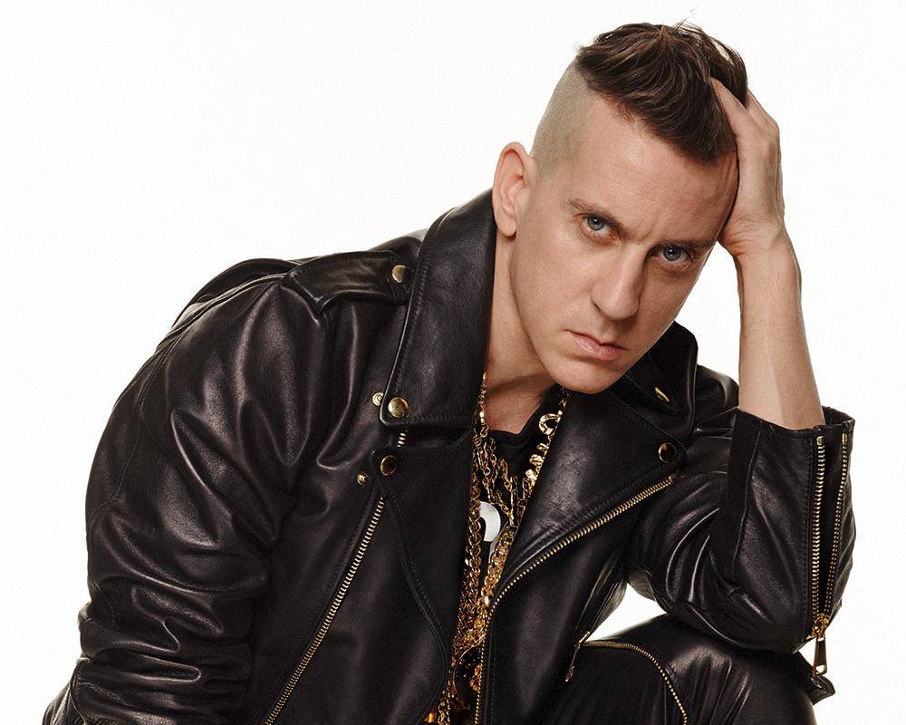 Jeremy Scott deja la dirección creativa de Moschino Jeremy Scott deja la dirección creativa de Moschino
