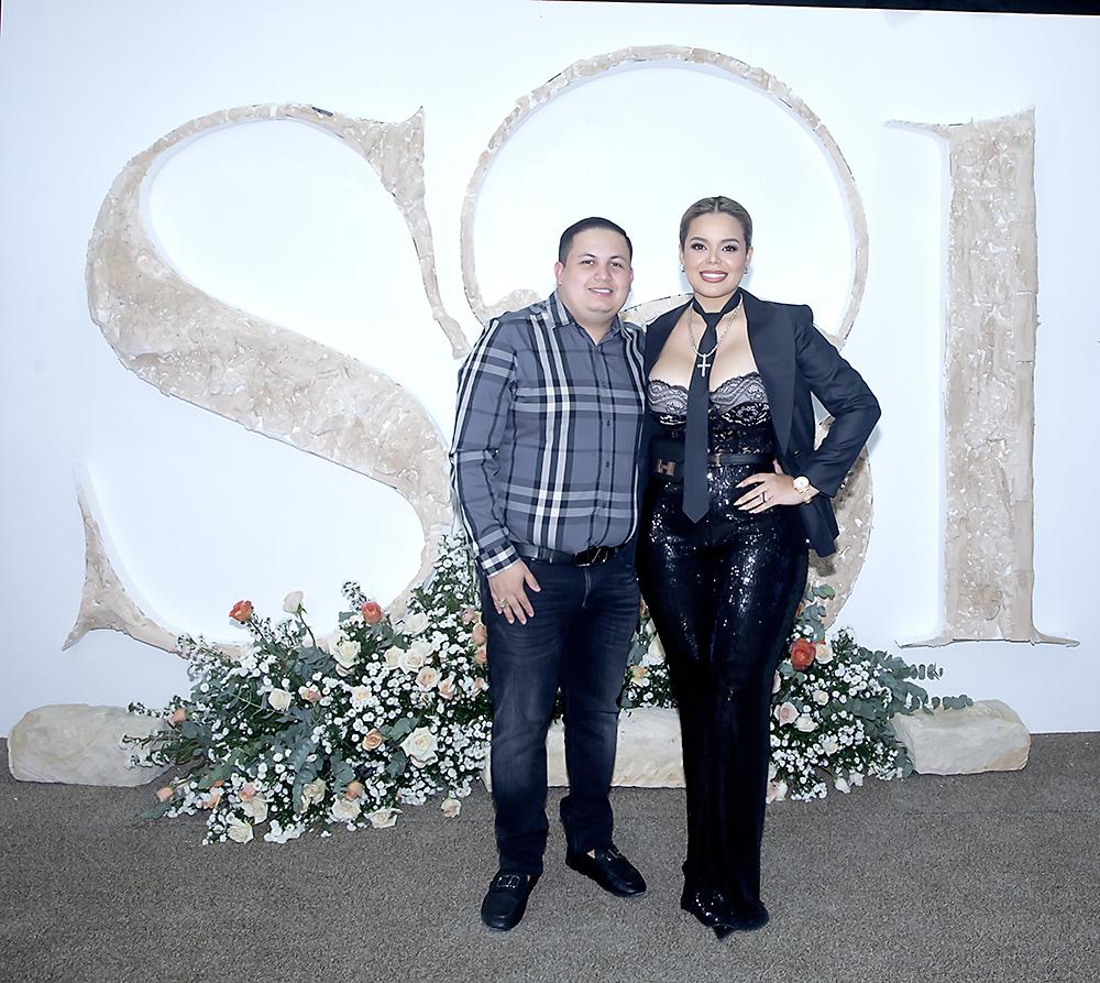 Darvin Lagos y Sol Sosa.