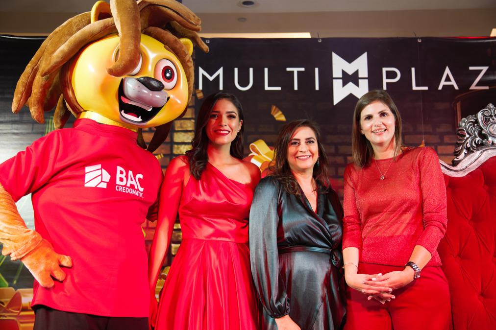 La Navidad inicia en Multiplaza La Navidad inicia en Multiplaza