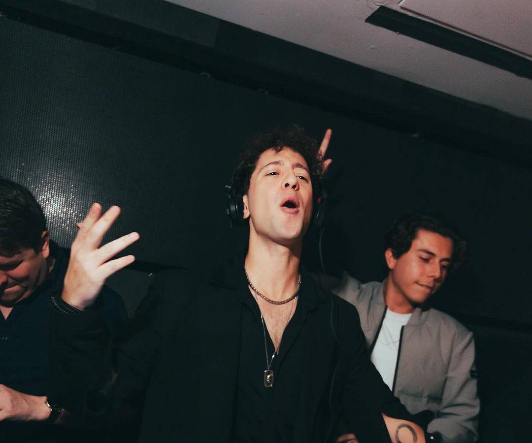 Gian Varela: El DJ latinoamericano que está transformando la escena electrónica Gian Varela: El DJ latinoamericano que está transformando la escena electrónica
