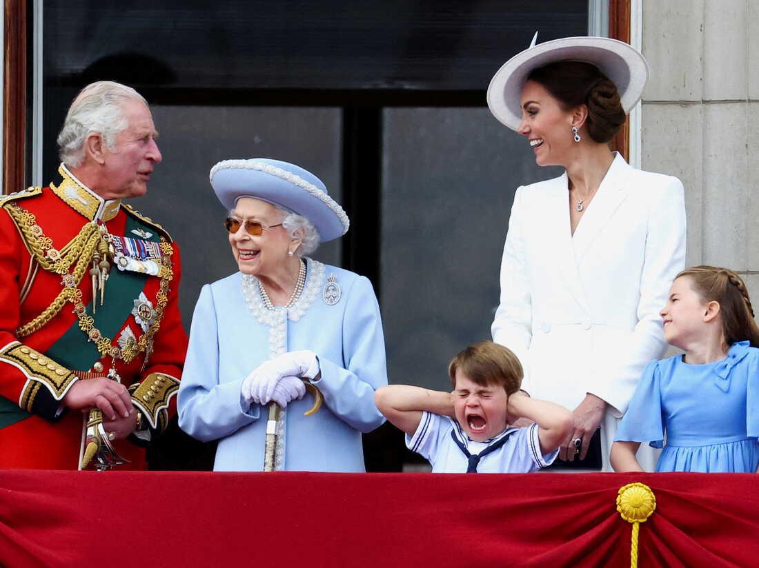La reina celebró 70 años en el trono este año. La reina celebró 70 años en el trono este año.