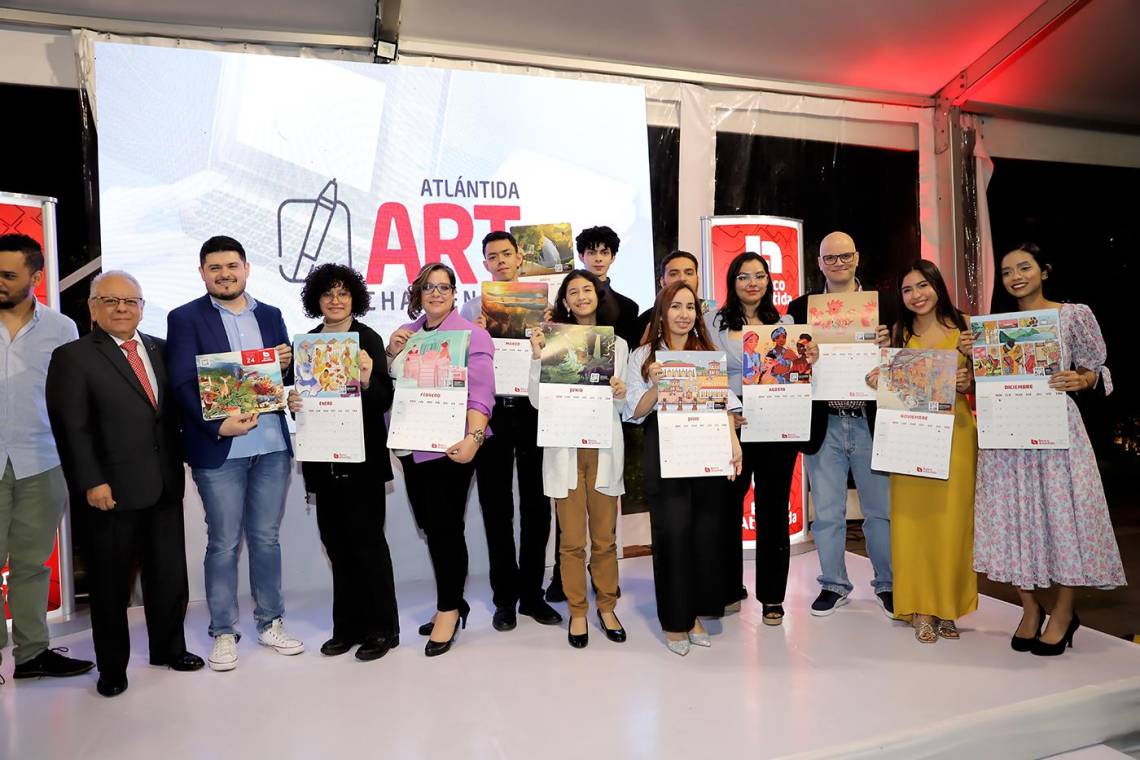 Artistas ganadores de Atlántida Art Challenge.