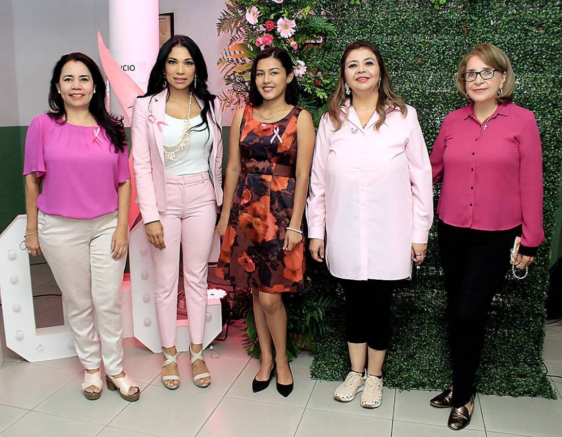 La Liga contra el Cáncer enciende la Flama Rosa La Liga contra el Cáncer enciende la Flama Rosa