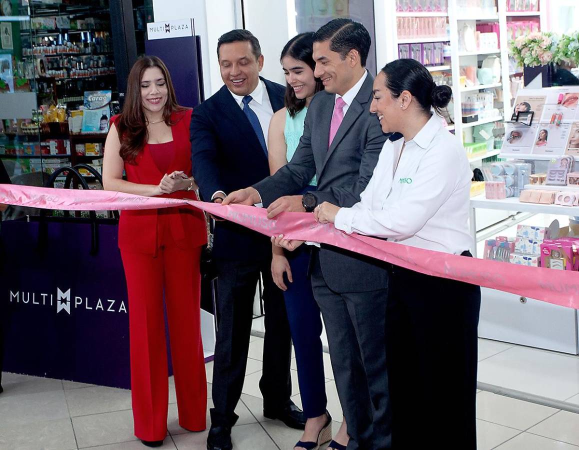 MUMUSO llega a Honduras e inaugura su primera tienda en Multiplaza SPS MUMUSO llega a Honduras e inaugura su primera tienda en Multiplaza SPS