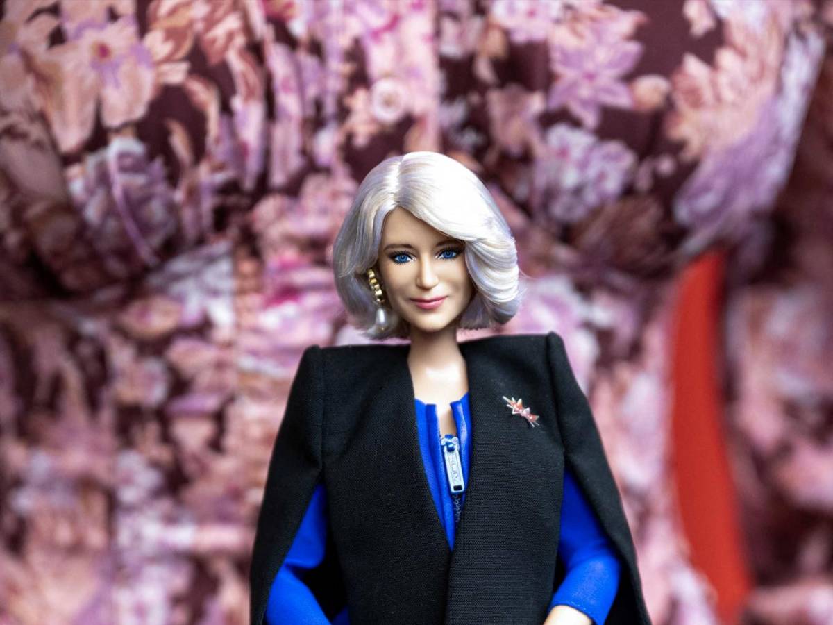 La reina Camila ya tiene su propia Barbie