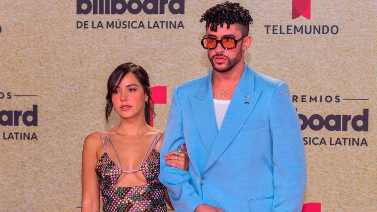 Gabriela Berlingeri y Bad Bunny en los Premios Billboard a la Música Latina del 2021. Gabriela Berlingeri y Bad Bunny en los Premios Billboard a la Música Latina del 2021.
