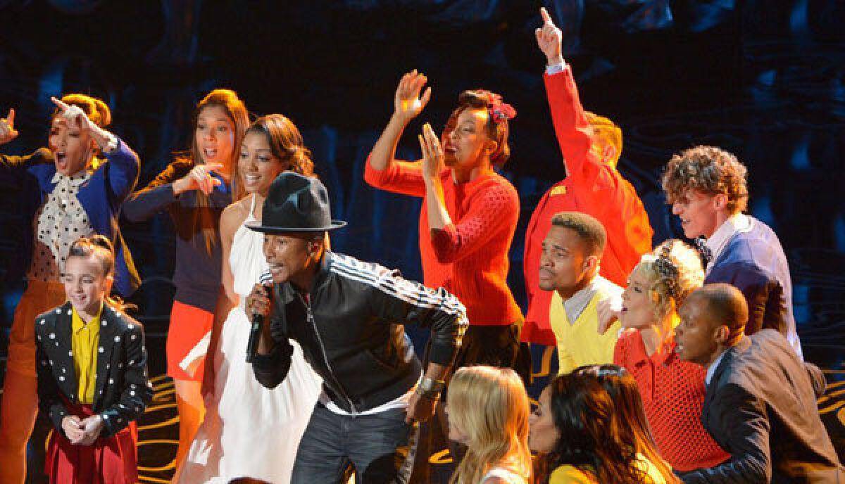 Pharrell Williams es el nuevo director creativo de la línea masculina de Louis Vuitton Pharrell Williams es el nuevo director creativo de la línea masculina de Louis Vuitton