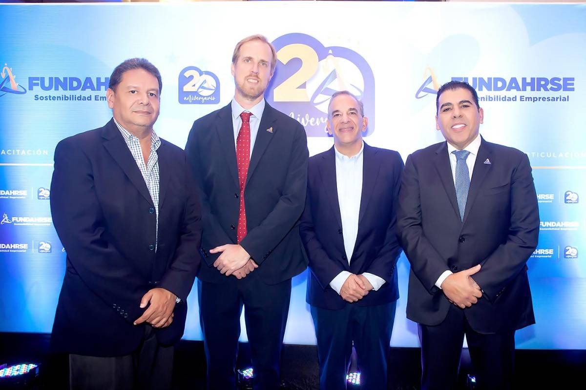 FUNDAHRSE celebra su 20º aniversario con una elegante gala FUNDAHRSE celebra su 20º aniversario con una elegante gala