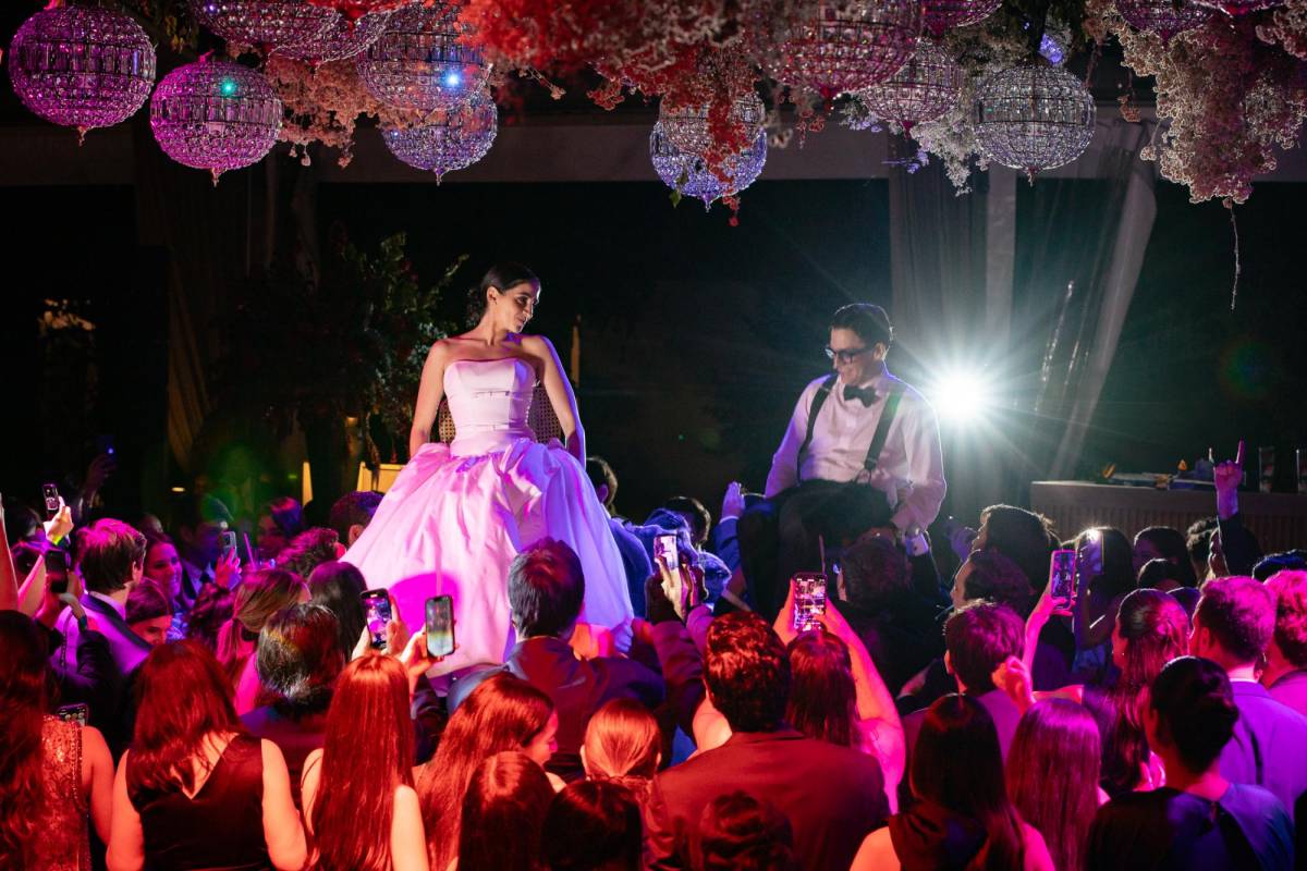 Renée Rosenthal y Rodrigo Rivera celebran una emotiva boda judía Renée Rosenthal y Rodrigo Rivera celebran una emotiva boda judía