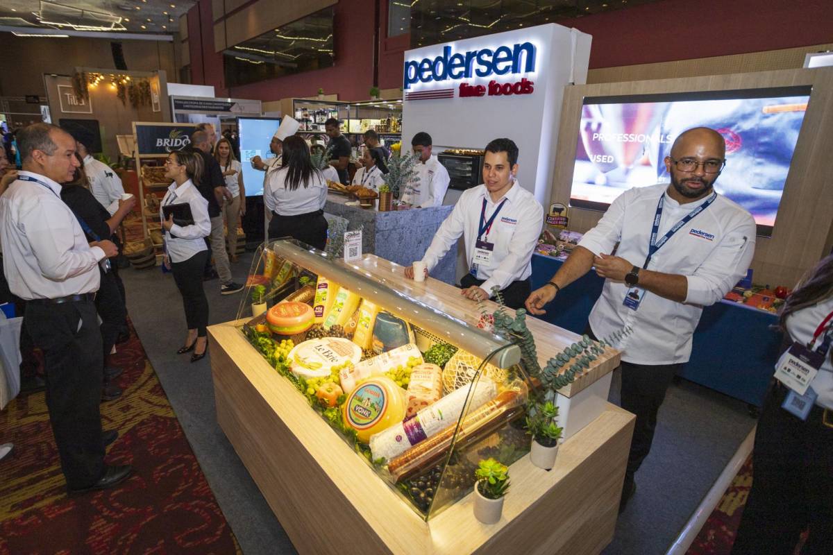 Expo Horeca revoluciona la industria en la región bajo la dirección de Ligia Illescas Expo Horeca revoluciona la industria en la región bajo la dirección de Ligia Illescas