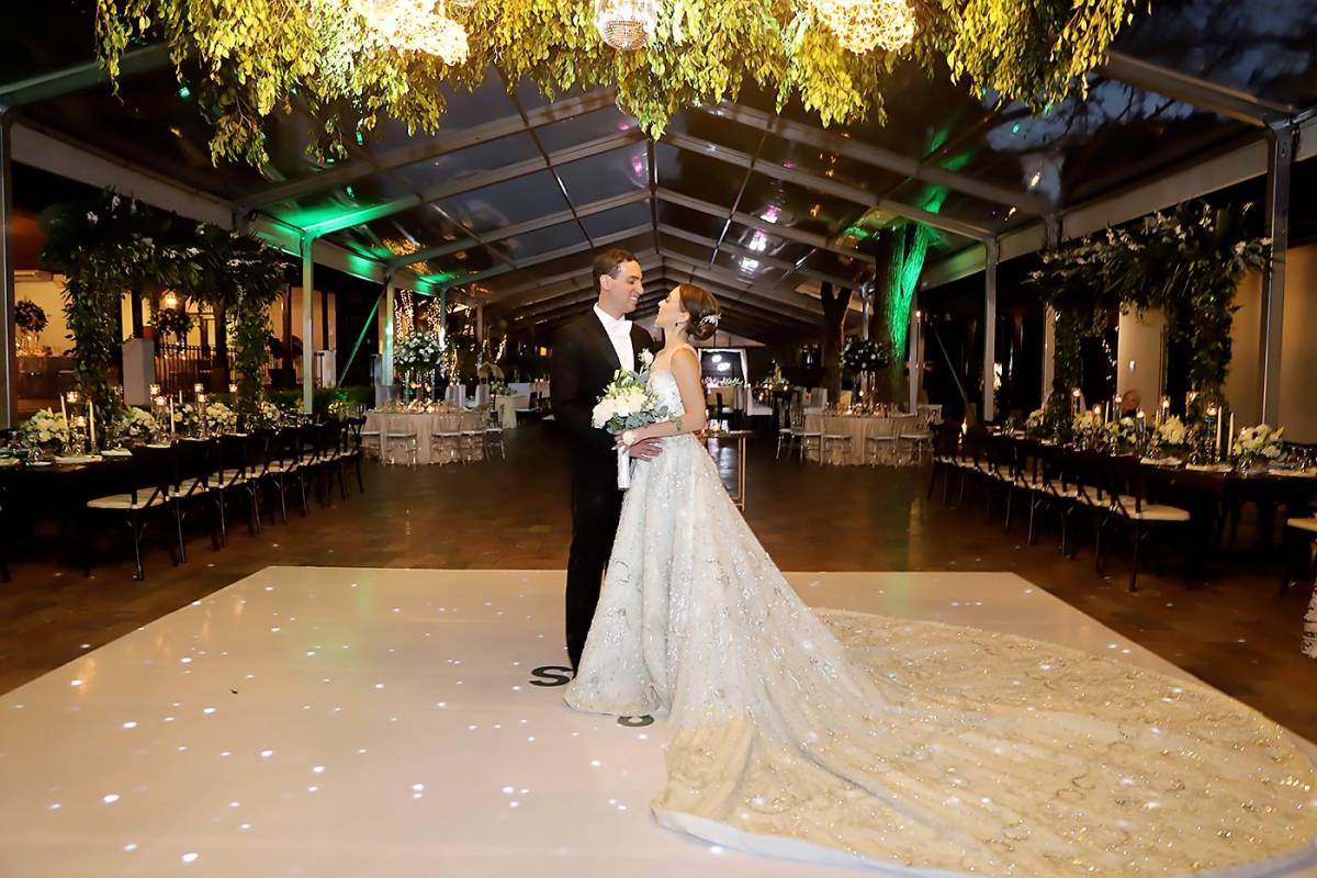 La gran boda de Sofía Vélez y Sergio Bendeck La gran boda de Sofía Vélez y Sergio Bendeck