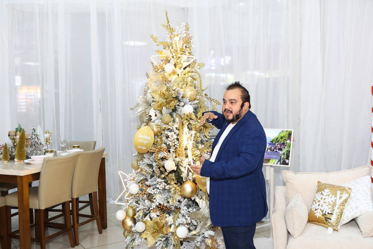 Lady Lee enciende la ilusión de la Navidad con su esperado Hosting Holidays 2025 Lady Lee enciende la ilusión de la Navidad con su esperado Hosting Holidays 2025