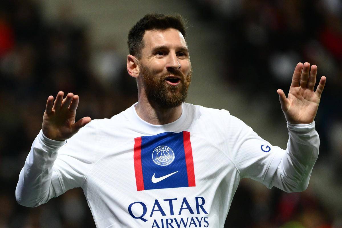 Roger Federer rinde tributo a Messi Roger Federer rinde tributo a Messi