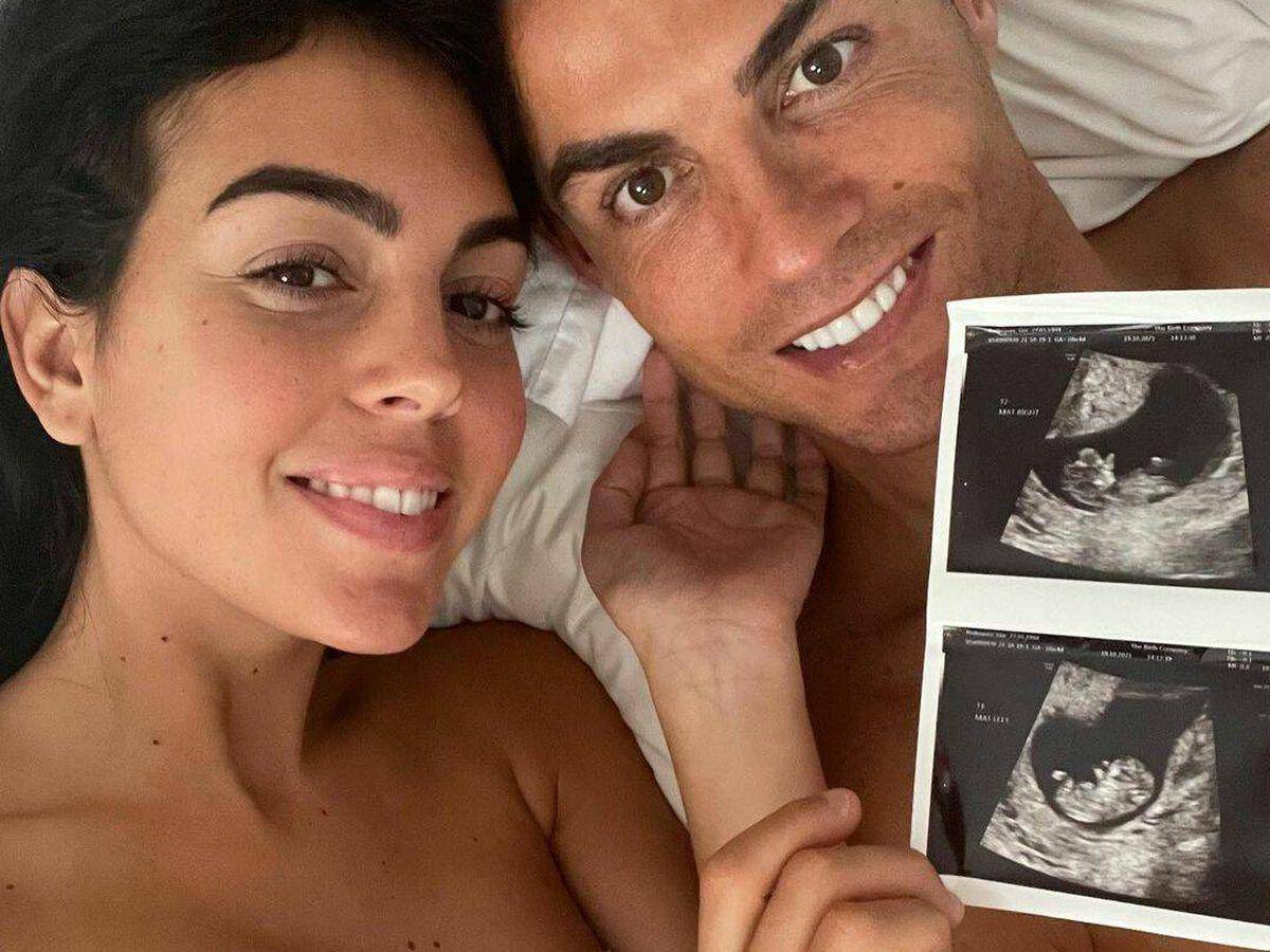 Cristiano Ronaldo y Georgina Rodríguez anunciaron que tendrían mellizos en 2021.