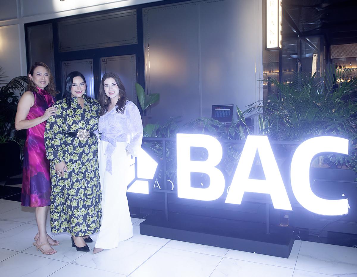 Wendy Valenzuela, Andrea Cálix y Andrea Pacheco de BAC.