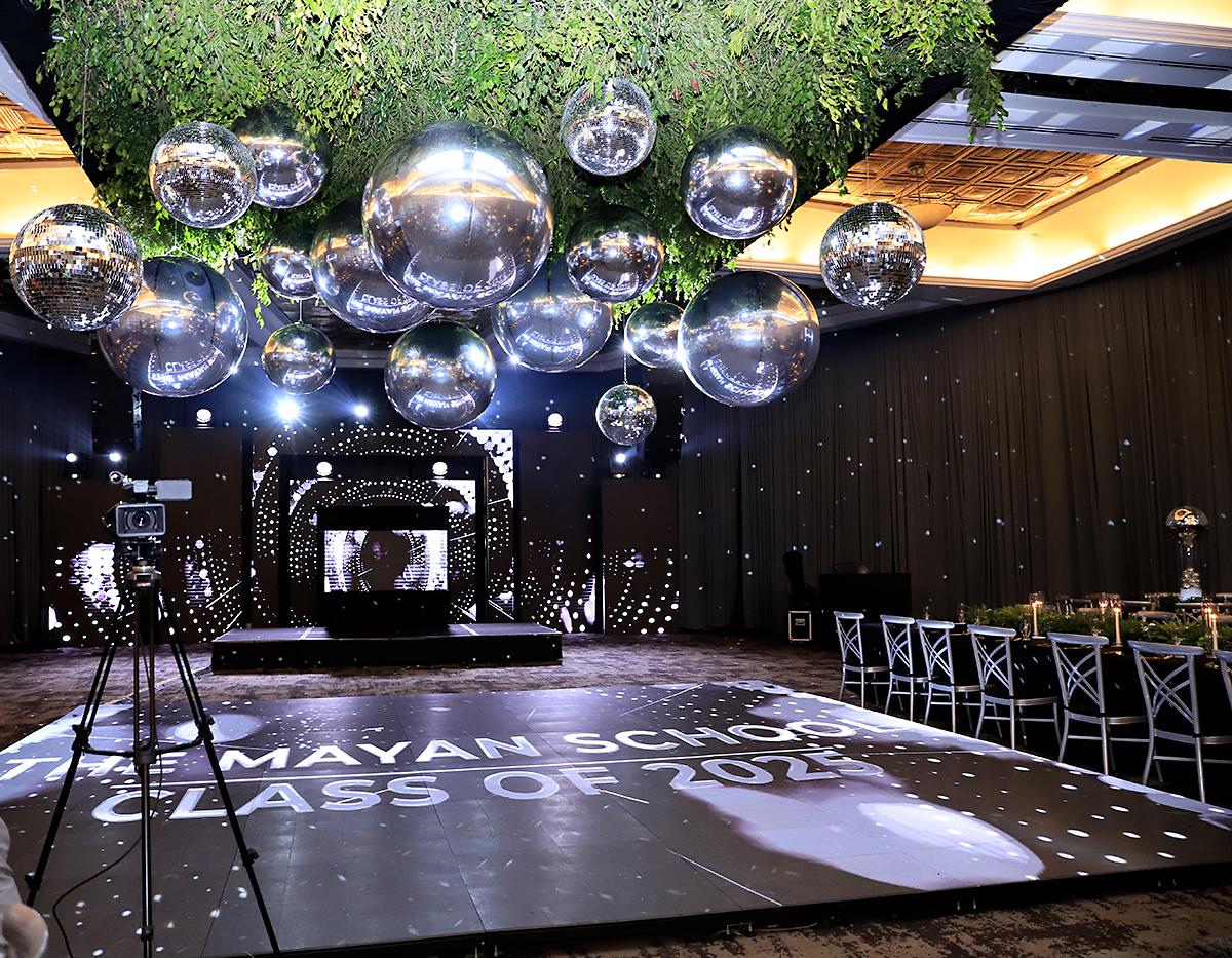 Fiesta de la prom 2025 de Mayan School