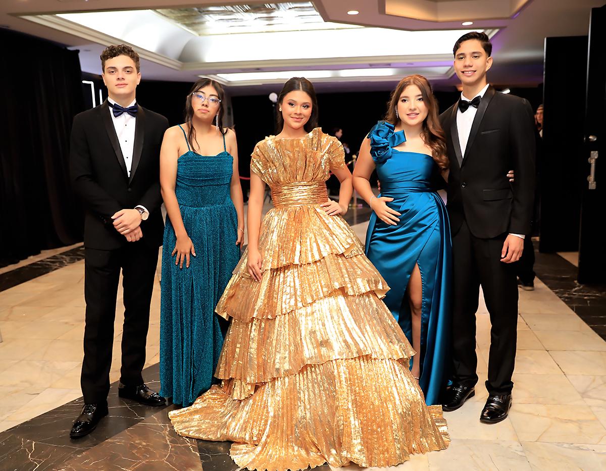 Fiesta de la prom 2025 de Mayan School