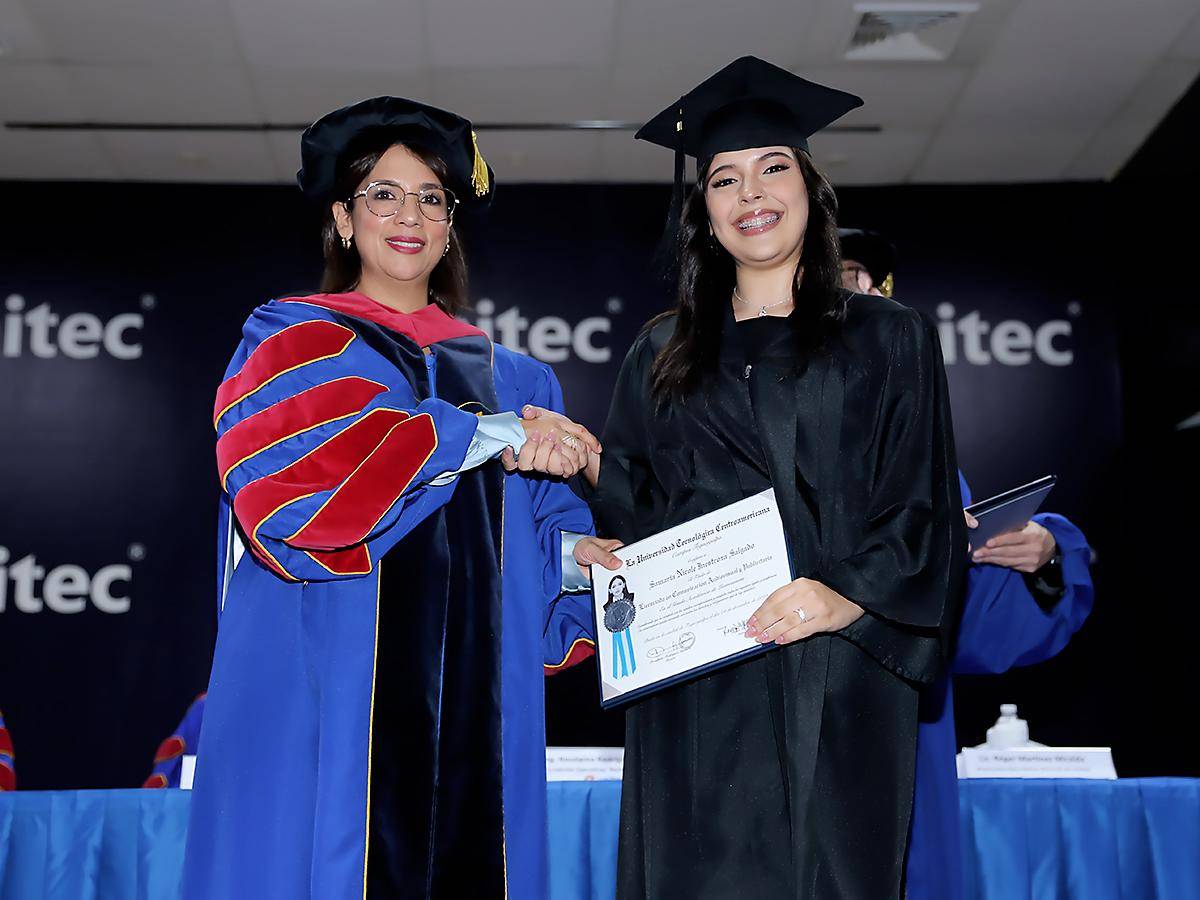 UNITEC celebra sus graduaciones 2023 en Tegucigalpa