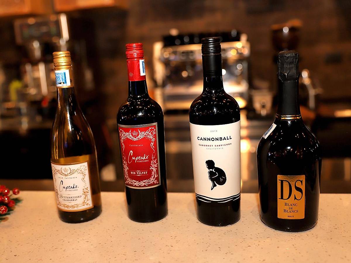 Los vinos que fueron elegidos para hacer el maridaje. Los vinos que fueron elegidos para hacer el maridaje.