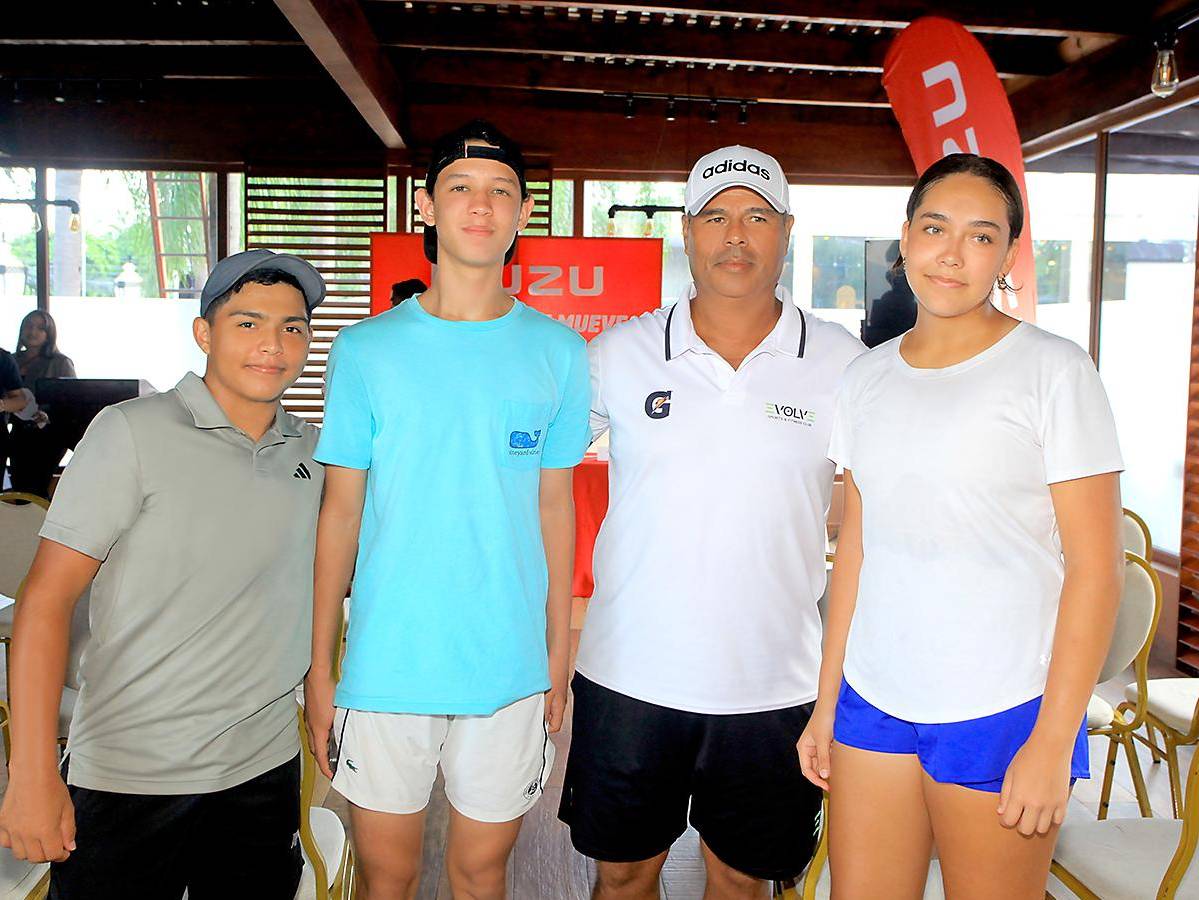 Conferencia de prensa del Torneo de Tenis “Copa Isuzu 2024” Conferencia de prensa del Torneo de Tenis “Copa Isuzu 2024”