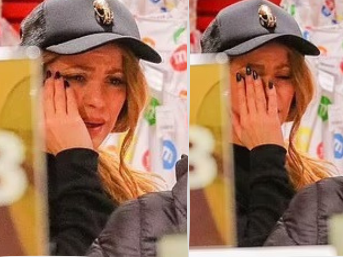 Shakira fue captada llorando en una tienda en New York Shakira fue captada llorando en una tienda en New York
