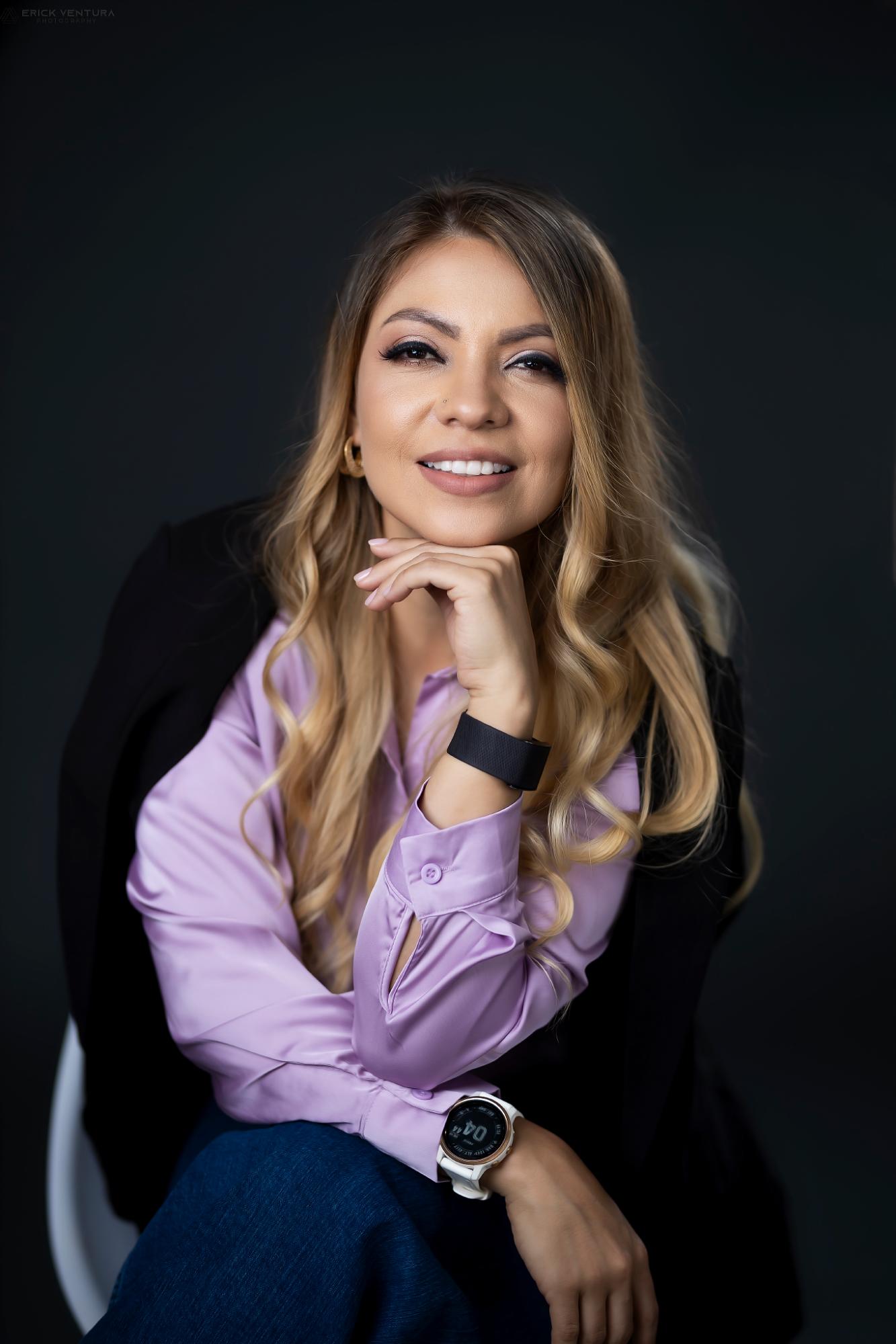 Doctora Josselyn Moya: un ejemplo de valentía y dedicación Doctora Josselyn Moya: un ejemplo de valentía y dedicación