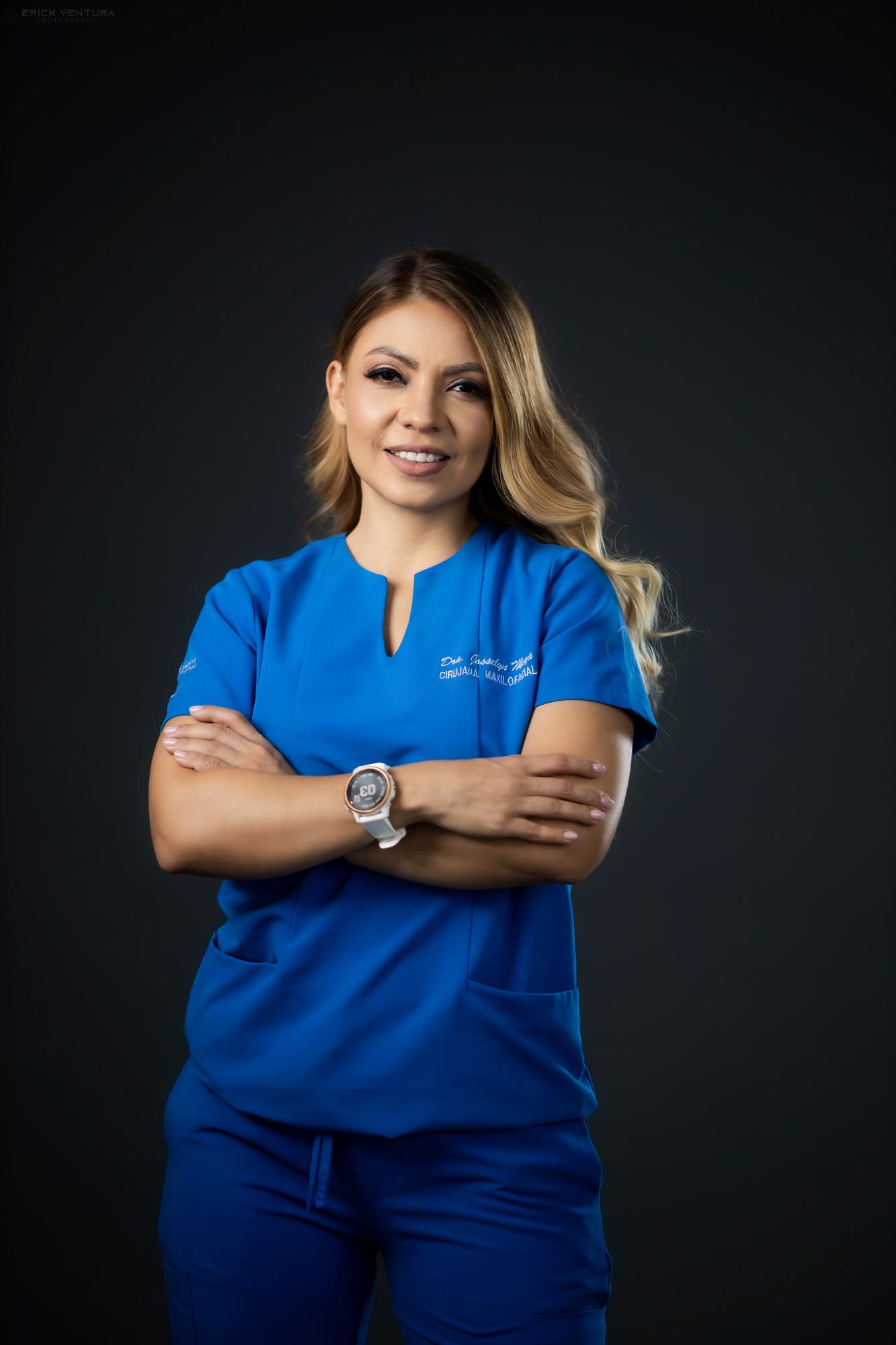 Doctora Josselyn Moya: un ejemplo de valentía y dedicación Doctora Josselyn Moya: un ejemplo de valentía y dedicación