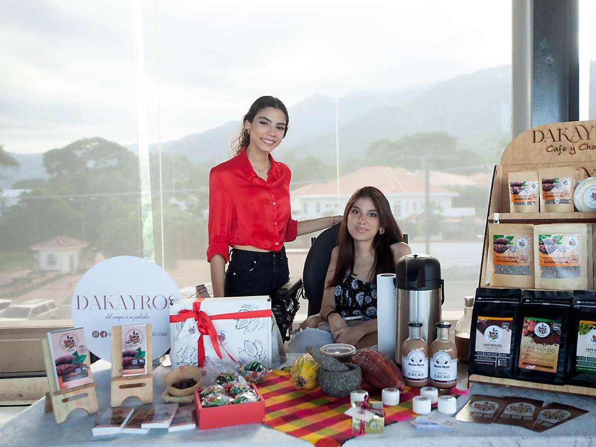 Así se vivió Jingle & Mingle por Bac y Estilo en San Pedro Sula Así se vivió Jingle & Mingle por Bac y Estilo en San Pedro Sula