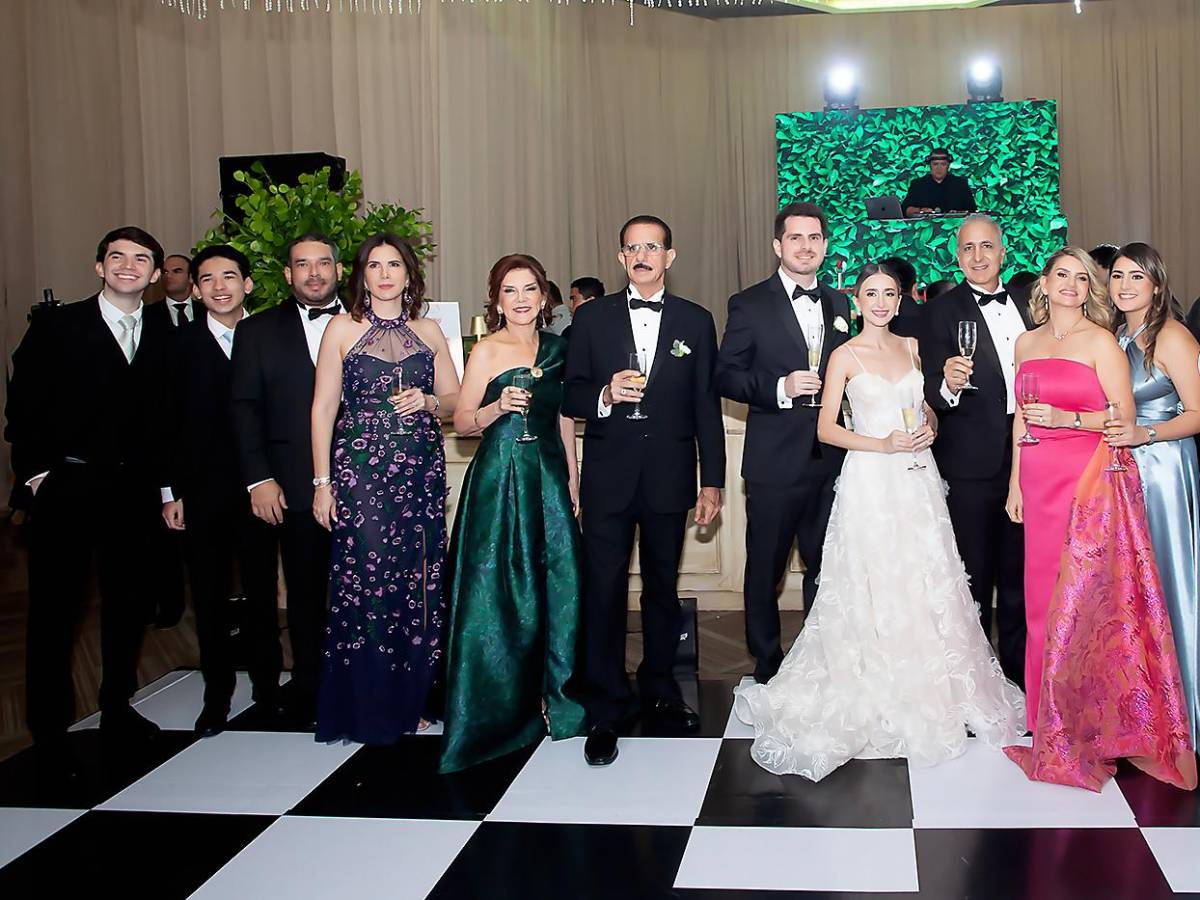 La boda de Andrés Babún y Arielle Canahuati La boda de Andrés Babún y Arielle Canahuati