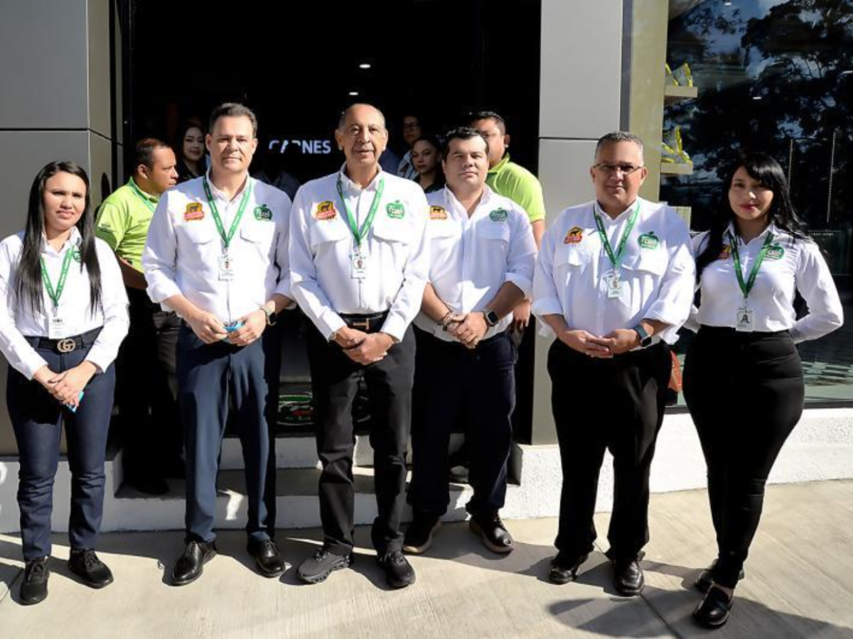 Claudia Osorto, René Sagastume, Leonel Giannini, José Luis Franco, Paul Handal y Jessica Aguilar Claudia Osorto, René Sagastume, Leonel Giannini, José Luis Franco, Paul Handal y Jessica Aguilar