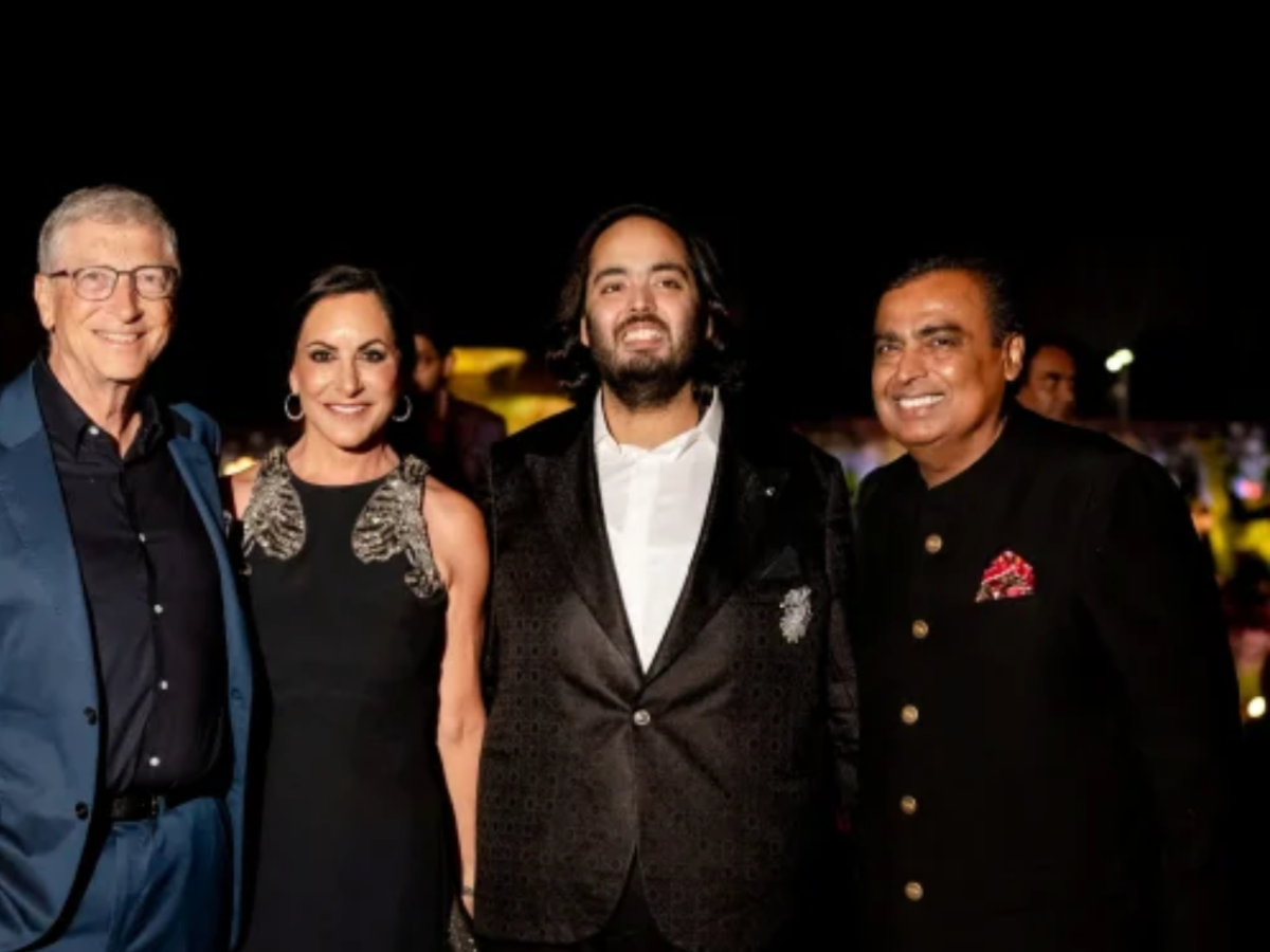Bill Gates, Paula Hurd, Anant Ambani y Mukesh Ambani Bill Gates, Paula Hurd, Anant Ambani y Mukesh Ambani
