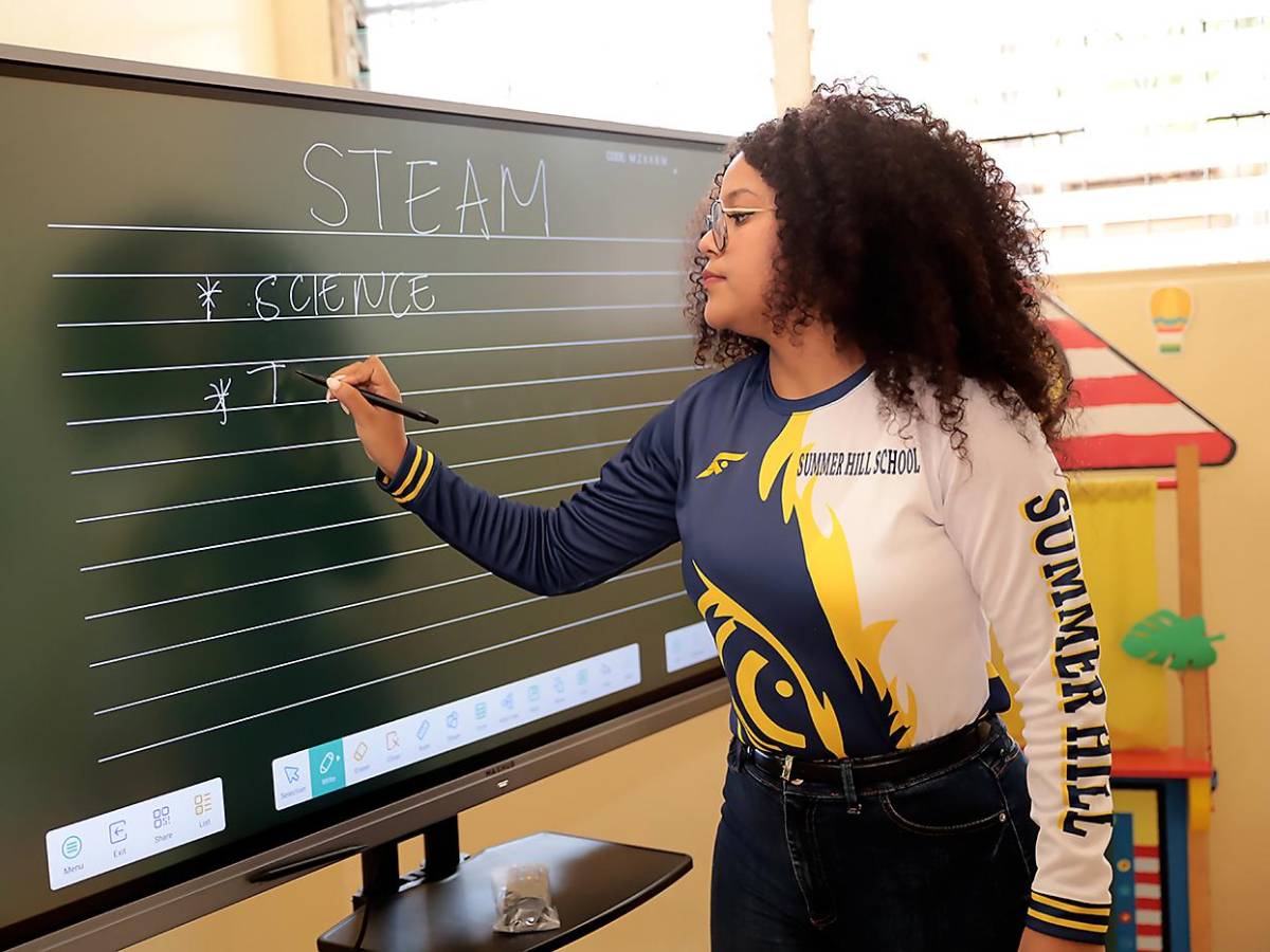 Summer Hill School: liderando la revolución educativa en Honduras con su modelo STEAM y trilingüe Summer Hill School: liderando la revolución educativa en Honduras con su modelo STEAM y trilingüe