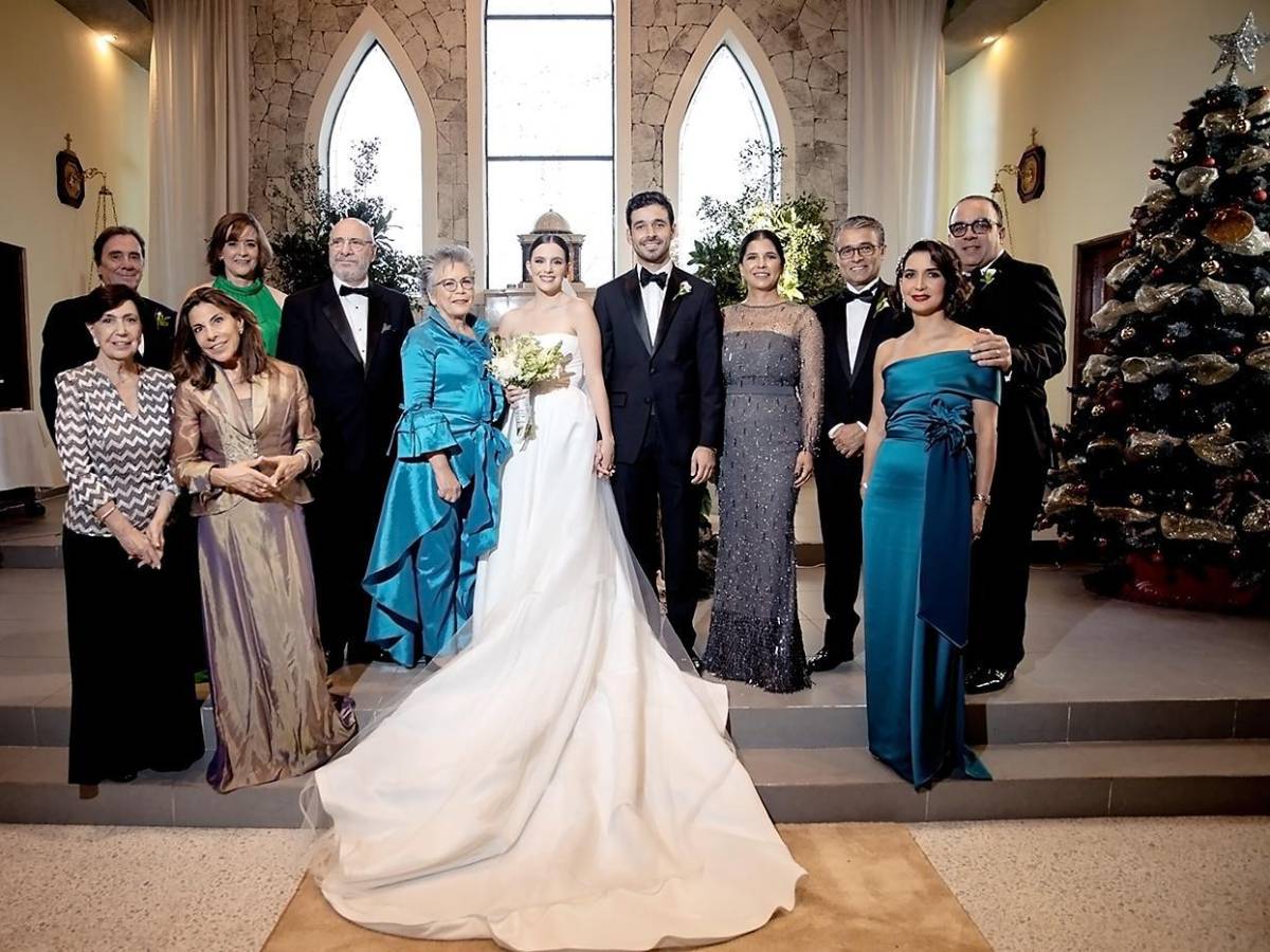 La boda de Andrea Pedemonte y Juan Carlos Pineda La boda de Andrea Pedemonte y Juan Carlos Pineda