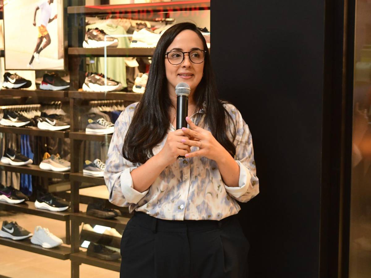 Sportline, la marca líder en ropa deportiva regresa a Multiplaza en San Pedro Sula Sportline, la marca líder en ropa deportiva regresa a Multiplaza en San Pedro Sula