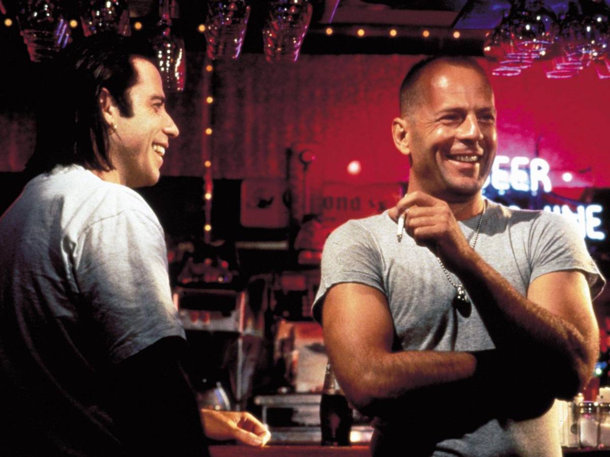 Escena del film <i>PULP FICTION </i>(1994), protagonizado por John Travolta y Bruce Willis y dirigido por Quentin Tarantino Escena del film <i>PULP FICTION </i>(1994), protagonizado por John Travolta y Bruce Willis y dirigido por Quentin Tarantino