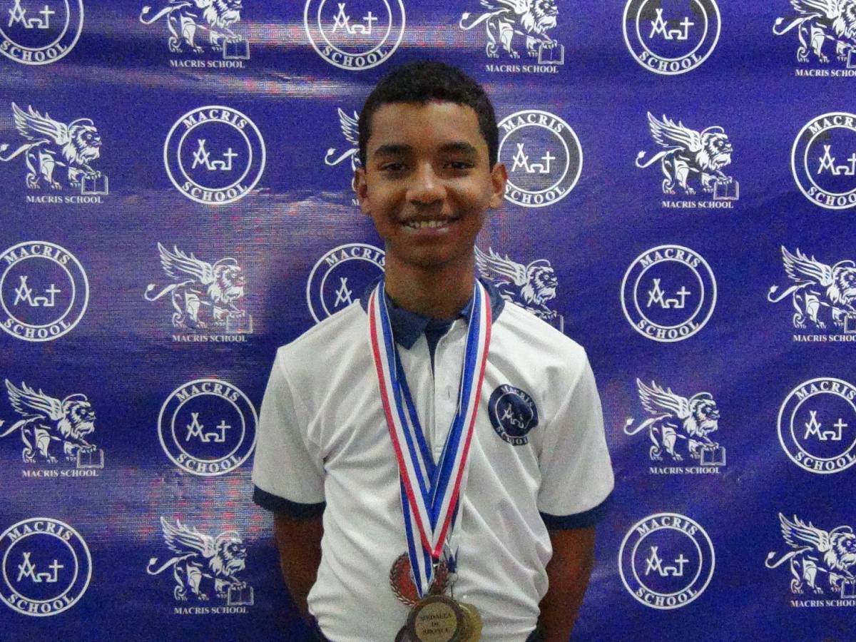 Ezra Guerrero, Medalla de ORO en OMCC 2022. Ezra Guerrero, Medalla de ORO en OMCC 2022.