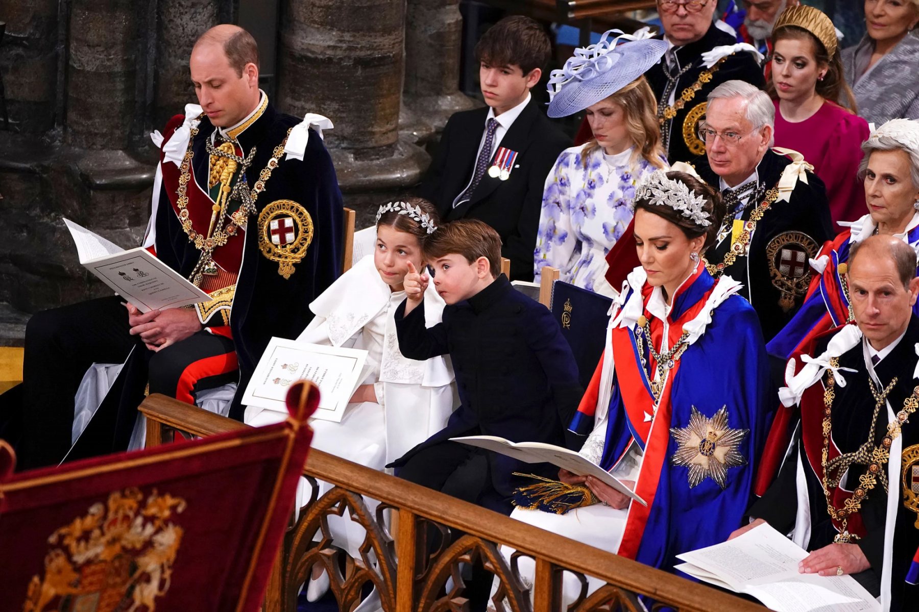 Los príncipes de Gales en la coronación del rey Carlos III