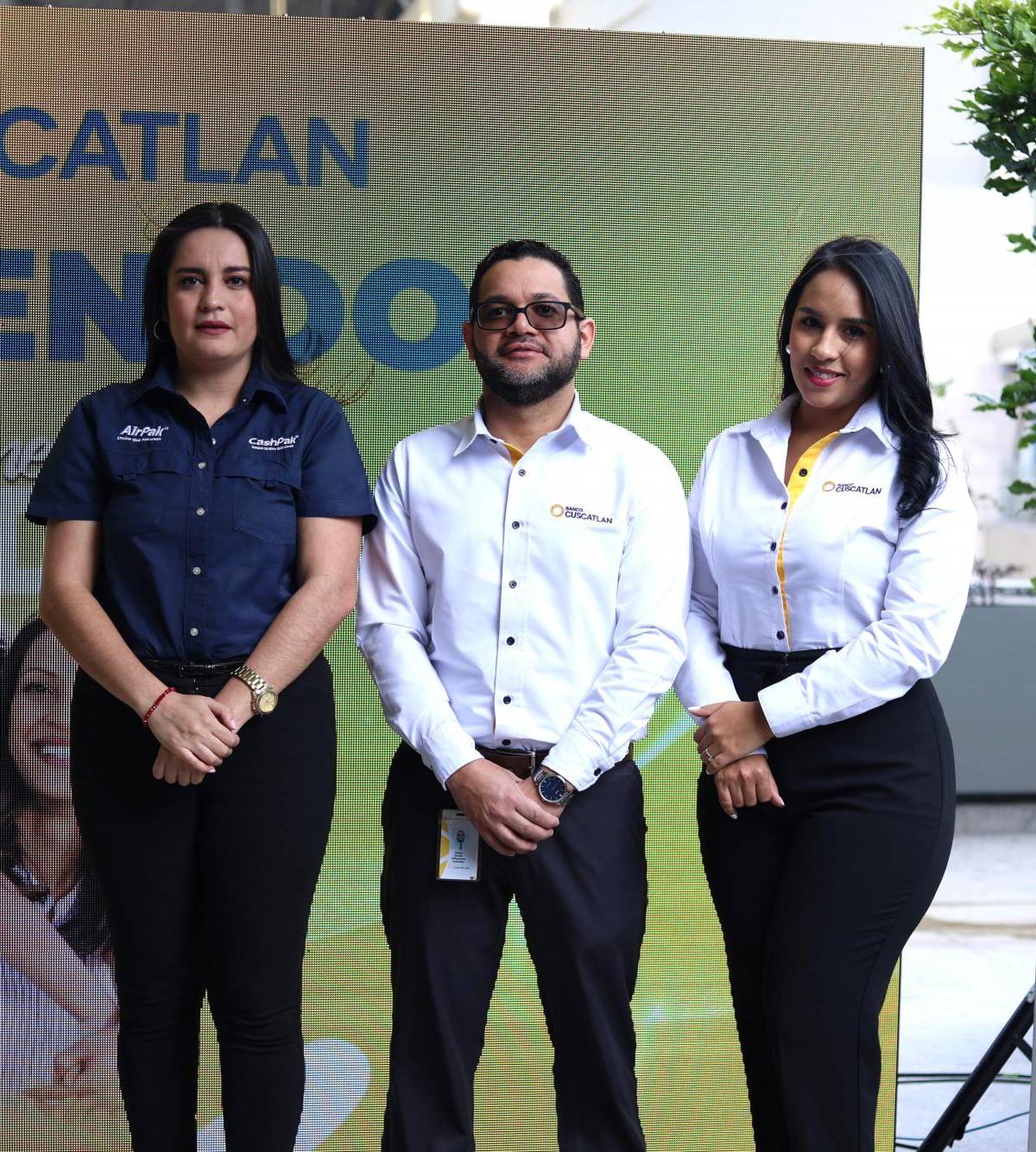 Banco CUSCATLAN premia a sus clientes de Remesas con