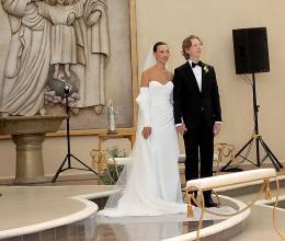 La boda eclesiástica de Gregory Hein y Beatriz Barletta