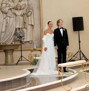 Así fue la boda religiosa de Gregory Hein y Beatriz Barletta