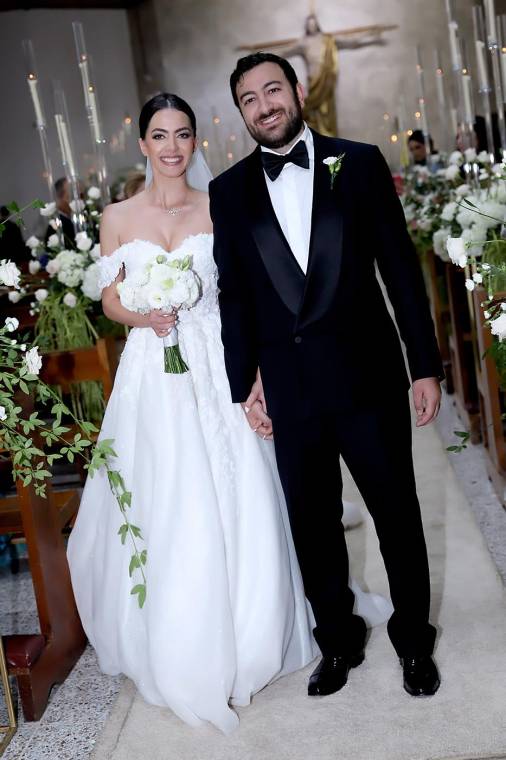 Una boda que celebró el amor y la elegancia fue la de Victoria Khury y Víctor Kafati. Una boda que celebró el amor y la elegancia fue la de Victoria Khury y Víctor Kafati.