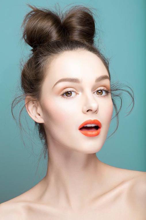 Para lucir tu cutis más claro y brillante este verano, elija estos alimentos que salvan la piel, Una dieta de bajo índice glucémico puede ayudar a prevenir los brotes de acné.