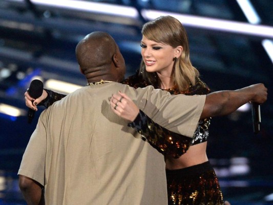 Kanye West se disculpa con Taylor Swift