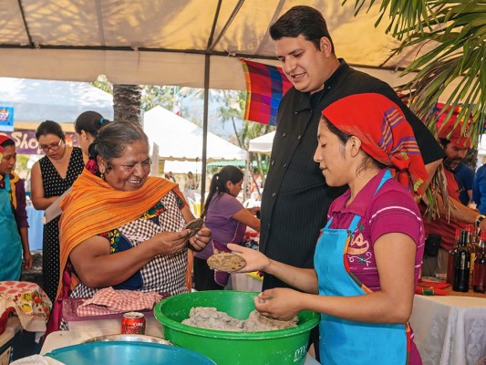 Encuentro culinario entre Honduras y México