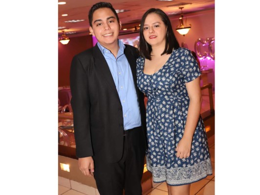 Celebración bautismal y de cumpleaños para Luciana Moreno