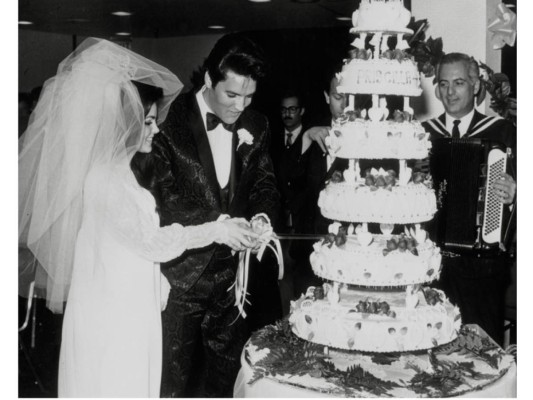 10 pasteles de celebridades en sus bodas