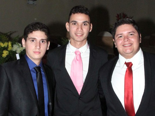 Alejandro Vásquez, Dennis Galván y Francisco Castillo Alejandro Vásquez, Dennis Galván y Francisco Castillo