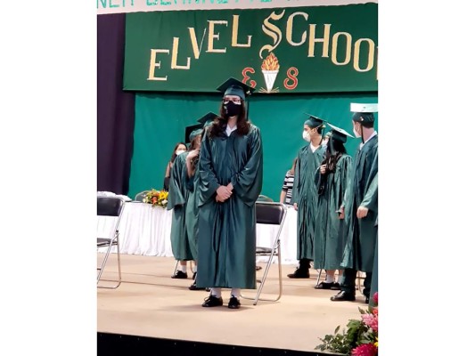 Graduación de Elvel School