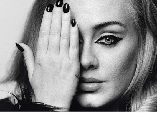 Adele la que más discos vendió en 2016