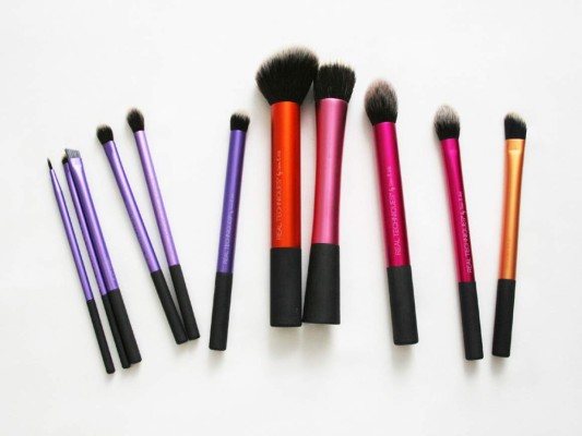 Tips para mantener limpias tus brochas de maquillaje   